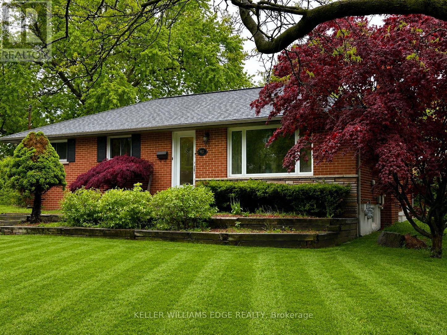 917 Orpha Street, Burlington, Ontario  L7R 3W5 - Photo 2 - W13206846