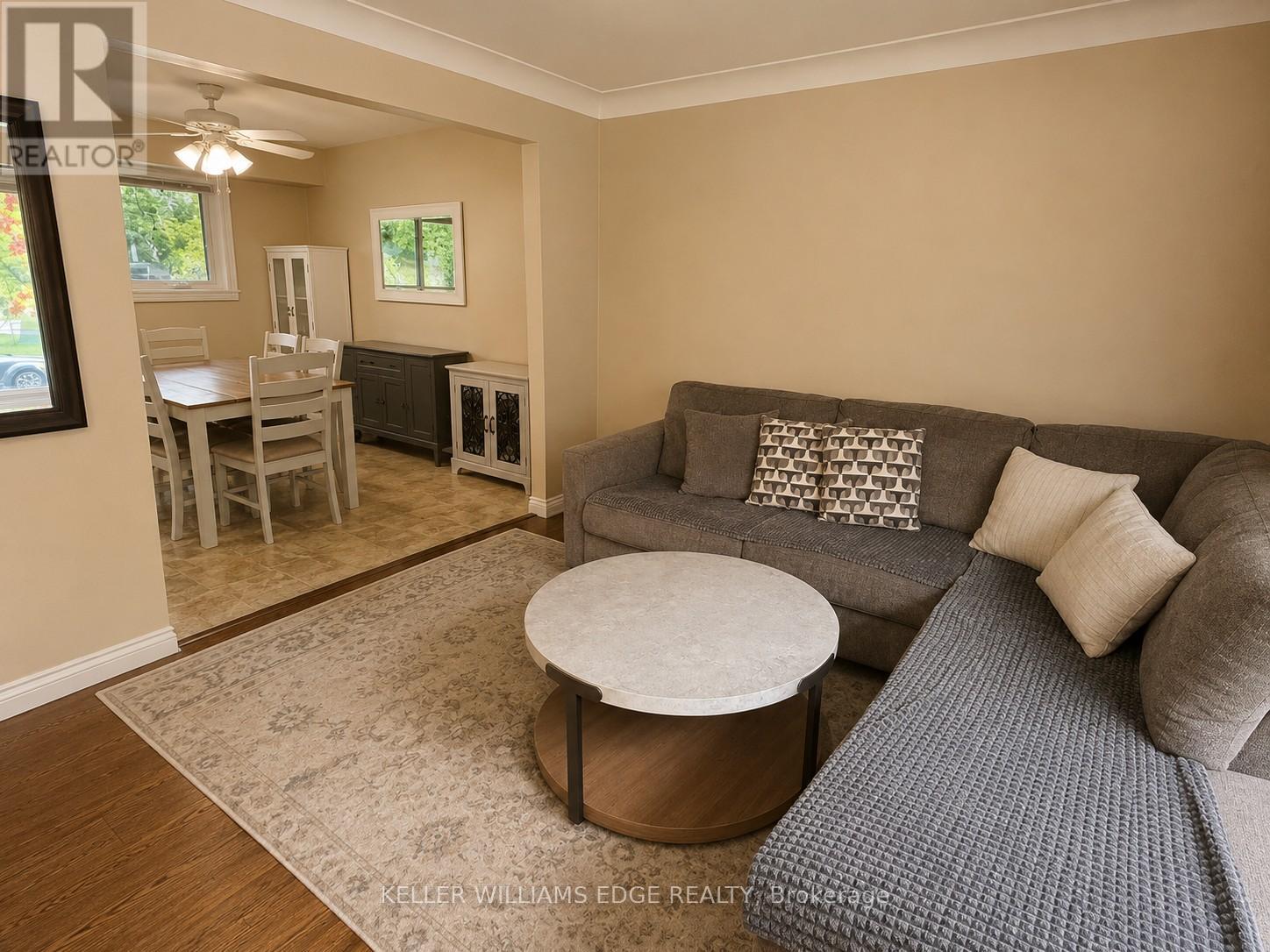 917 Orpha Street, Burlington, Ontario  L7R 3W5 - Photo 6 - W13206846