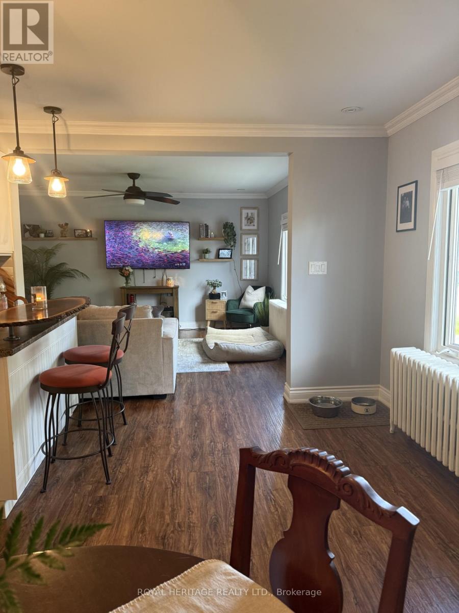 770 Cambridge Court, Oshawa, Ontario  L1G 1G2 - Photo 3 - E13204518