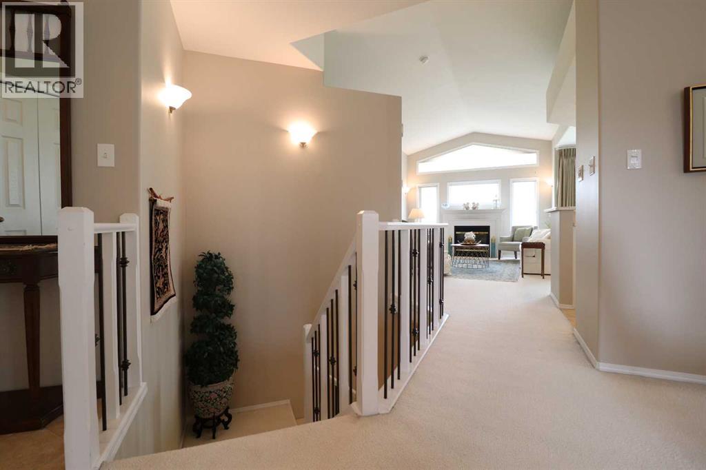 19, 110 Fairmont Boulevard S, Lethbridge, Alberta  T1K 7S1 - Photo 2 - A2313324