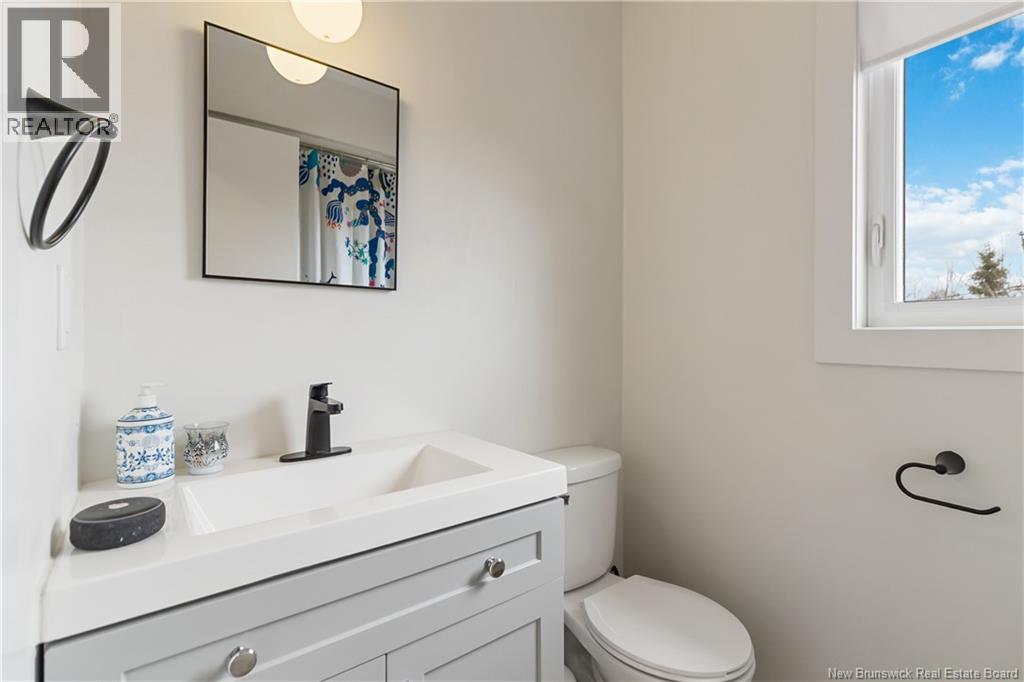 80 Ealey Crescent, Riverview, New Brunswick  E1B 1E8 - Photo 3 - NB140442