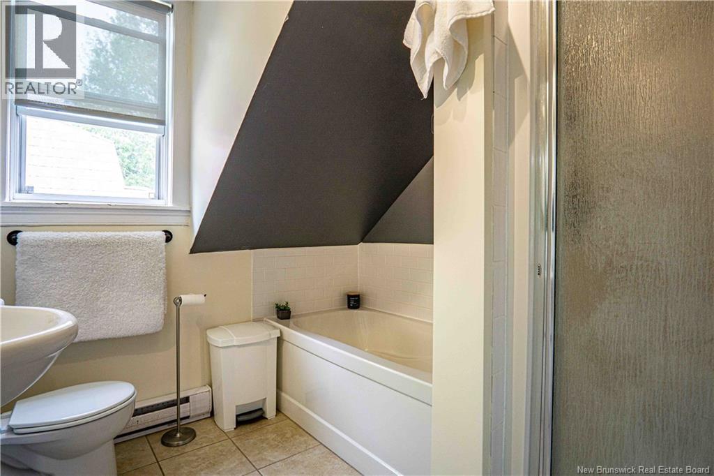 576 Charlotte Street, Fredericton, New Brunswick  E3B 1M2 - Photo 36 - NB140325