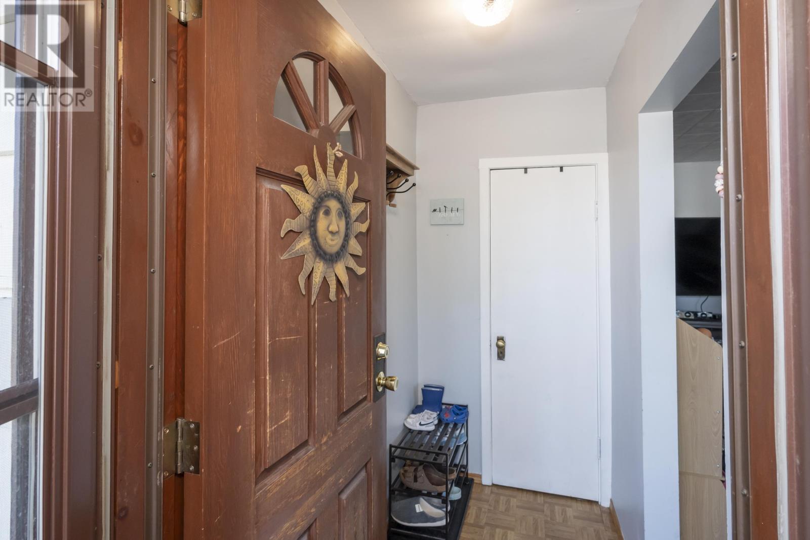 752 Leslie Ave, Thunder Bay, Ontario  P7A 2A2 - Photo 10 - TB2601232