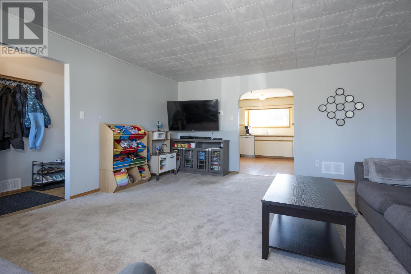 752 Leslie Ave, Thunder Bay, Ontario  P7A 2A2 - Photo 16 - TB2601232