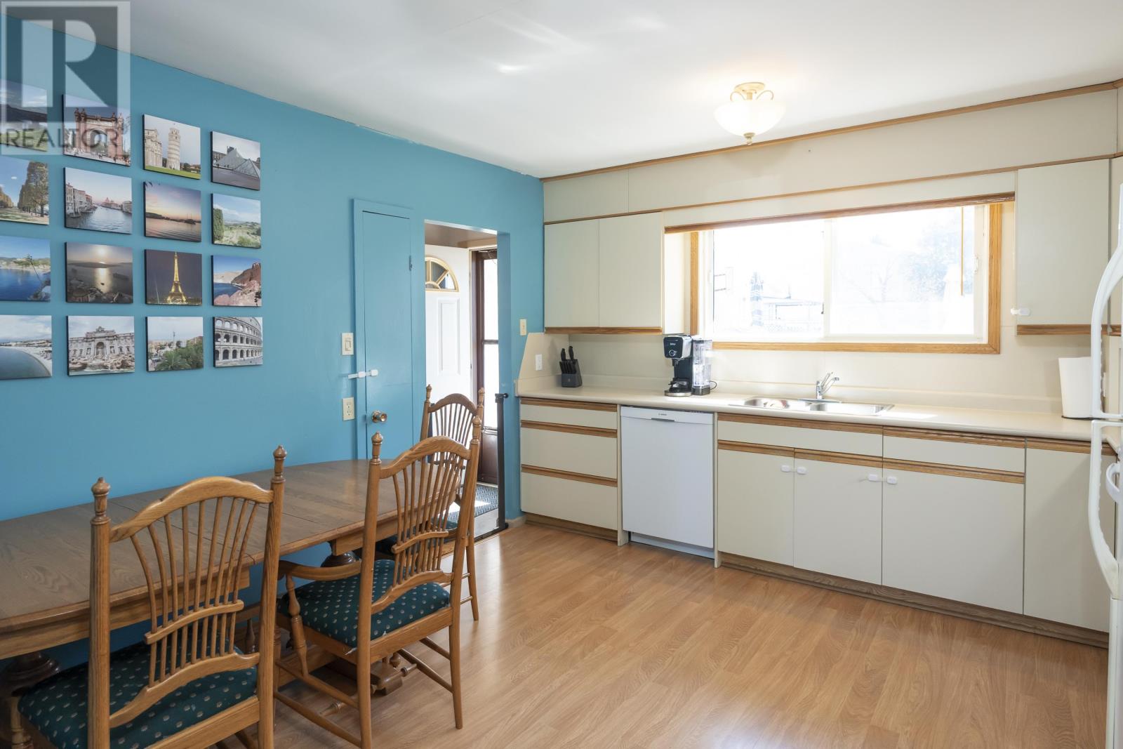 752 Leslie Ave, Thunder Bay, Ontario  P7A 2A2 - Photo 17 - TB2601232