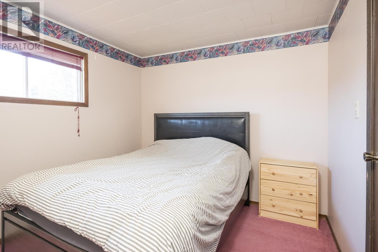 752 Leslie Ave, Thunder Bay, Ontario  P7A 2A2 - Photo 34 - TB2601232