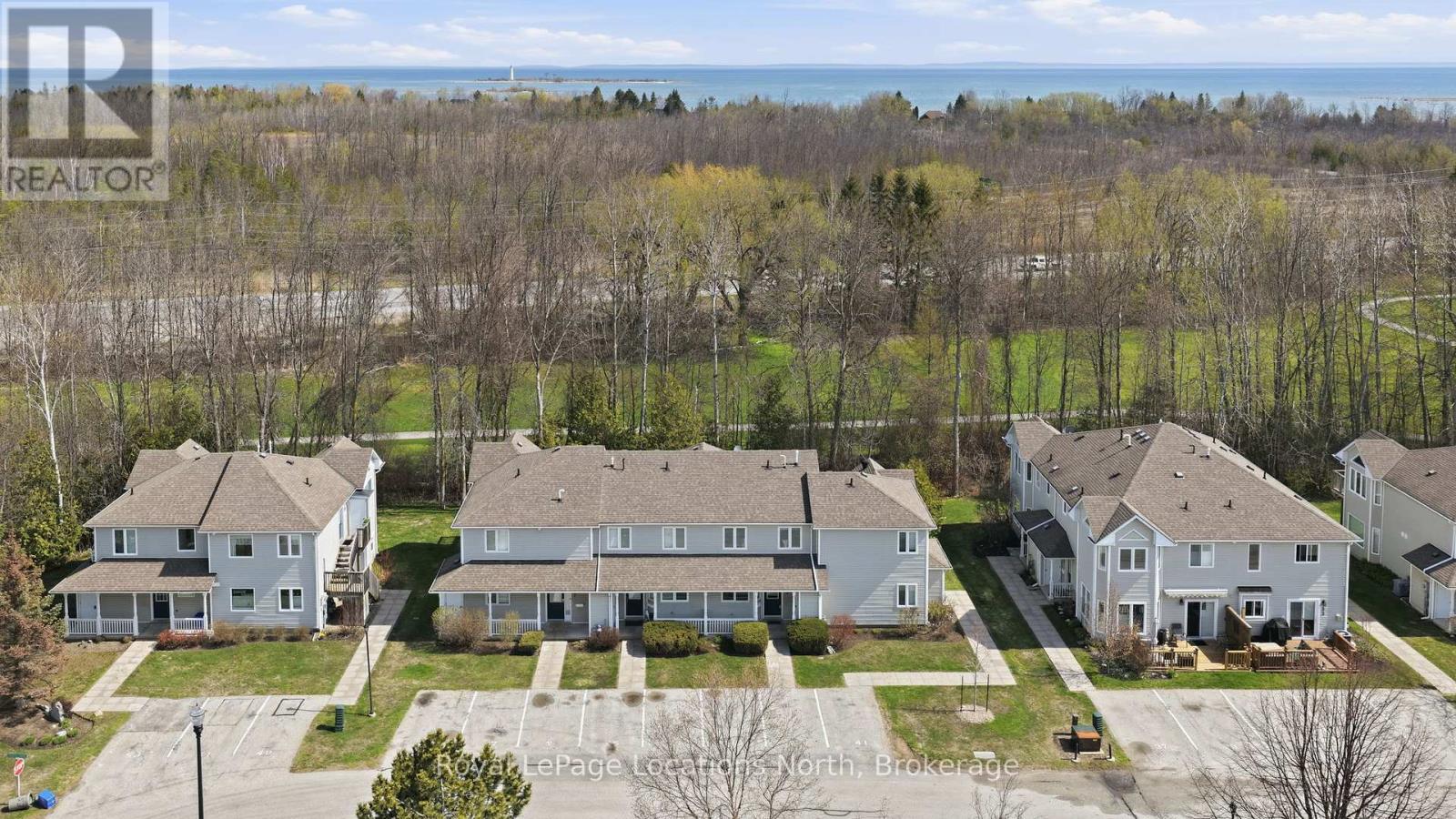 43 Sundial Court, Collingwood, Ontario  L9Y 5E5 - Photo 1 - S13092428