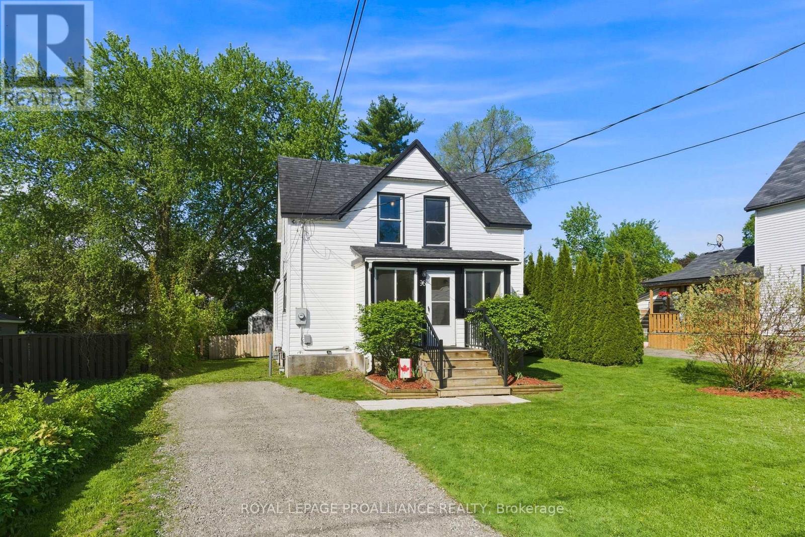 96 Cedar Street, Brockville, Ontario  K6V 5P5 - Photo 2 - X13206928