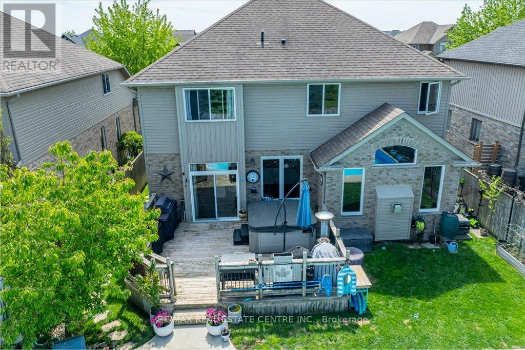 126 Goldschmidt Crescent, Wilmot, Ontario N3A 4R6 - Photo 49 - X13206282