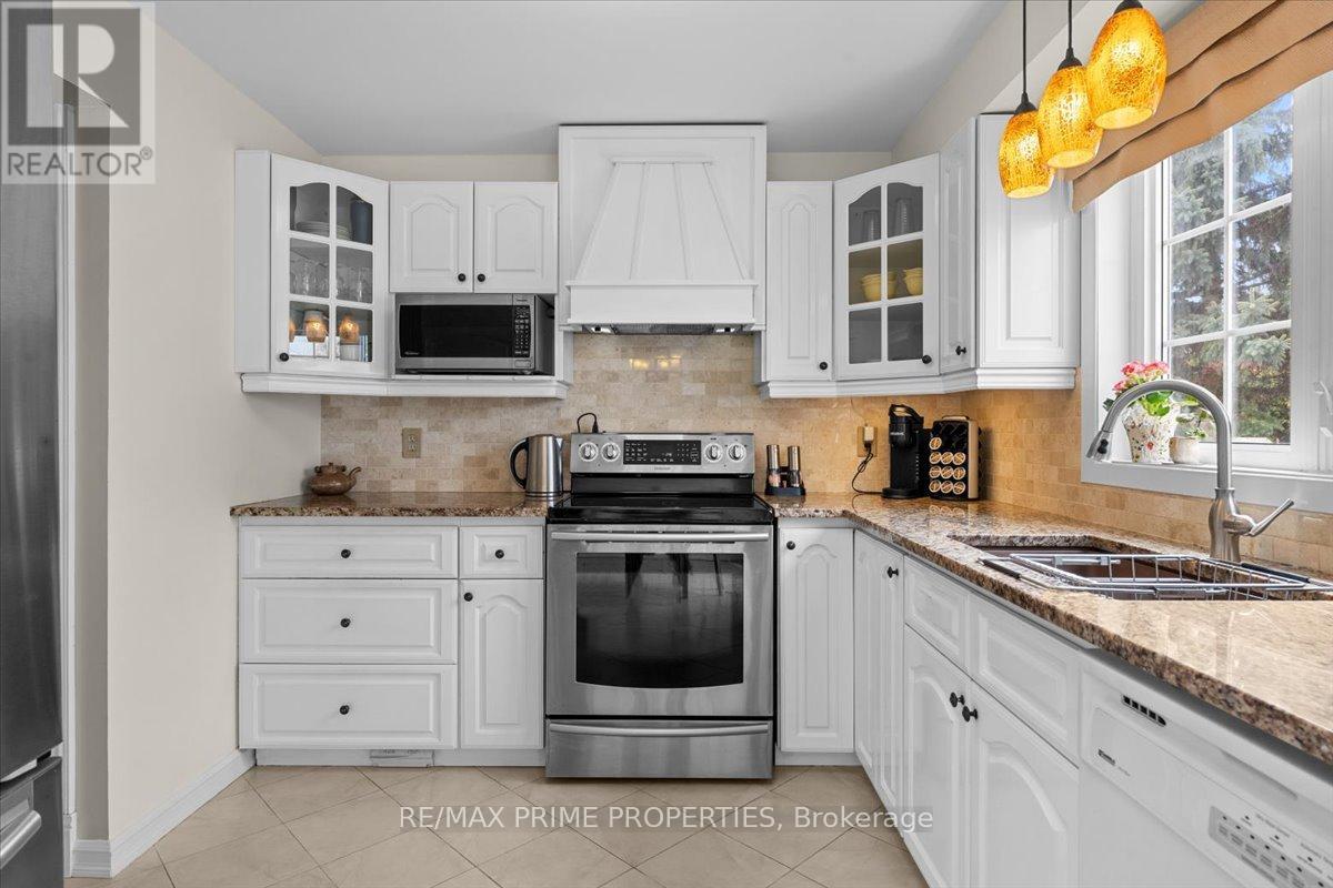 280 Park Grove Drive, Ottawa, Ontario K1E 2T1 - Photo 12 - X13116470