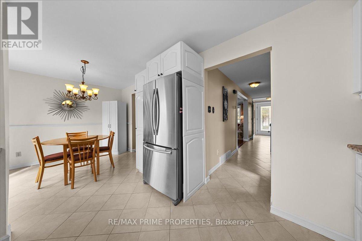 280 Park Grove Drive, Ottawa, Ontario K1E 2T1 - Photo 16 - X13116470