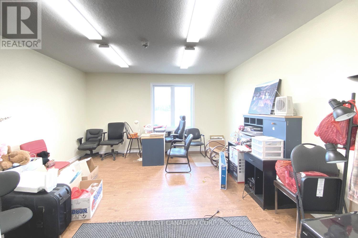 21000 Rebecca Road, Thames Centre, Ontario  N0M 2P0 - Photo 15 - X13206908