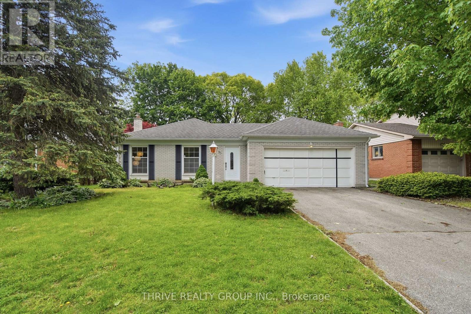 33 BENSON CRESCENT, London North, Ontario