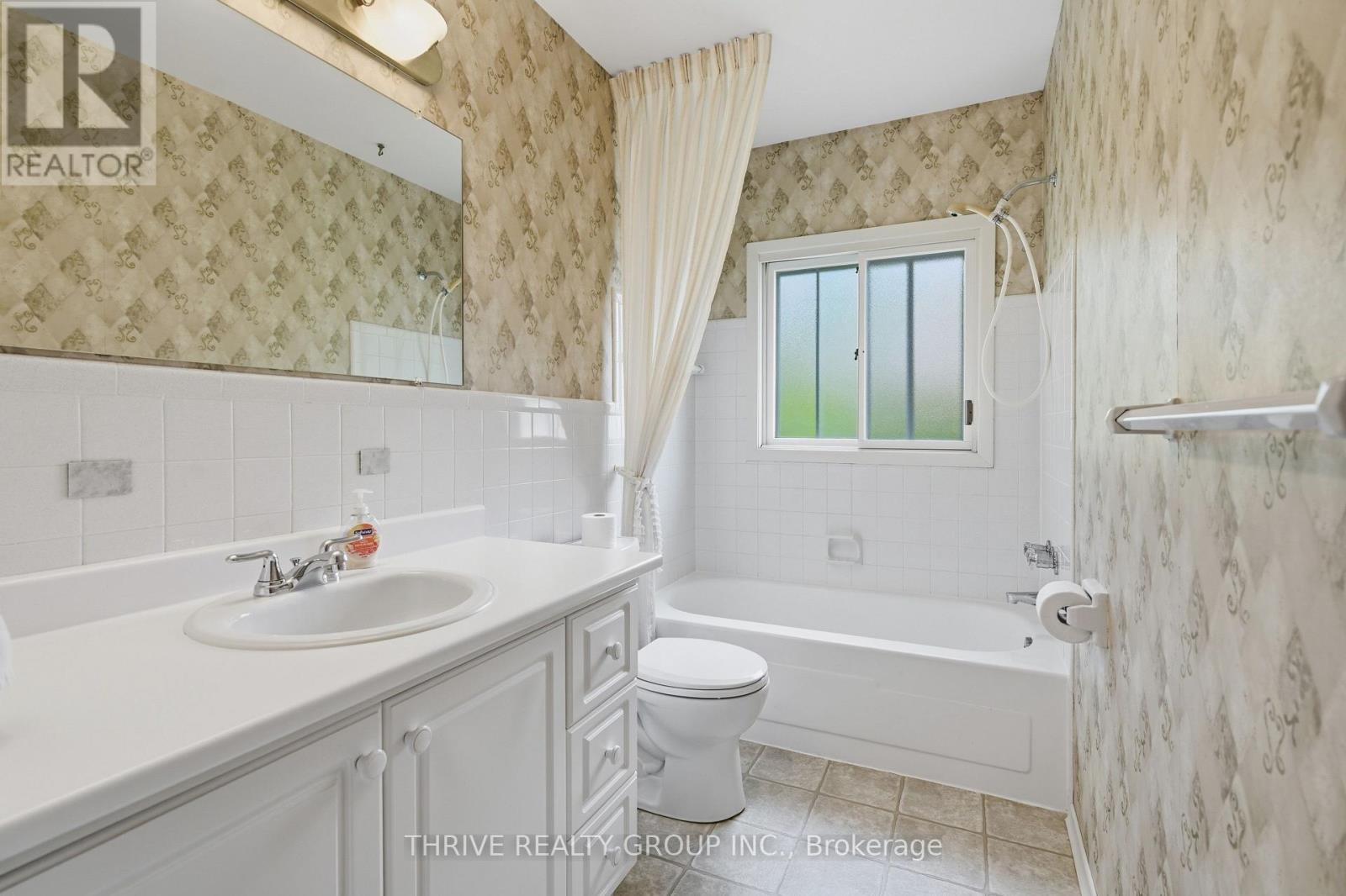 33 Benson Crescent, London North, Ontario  N5X 2B1 - Photo 27 - X13206912