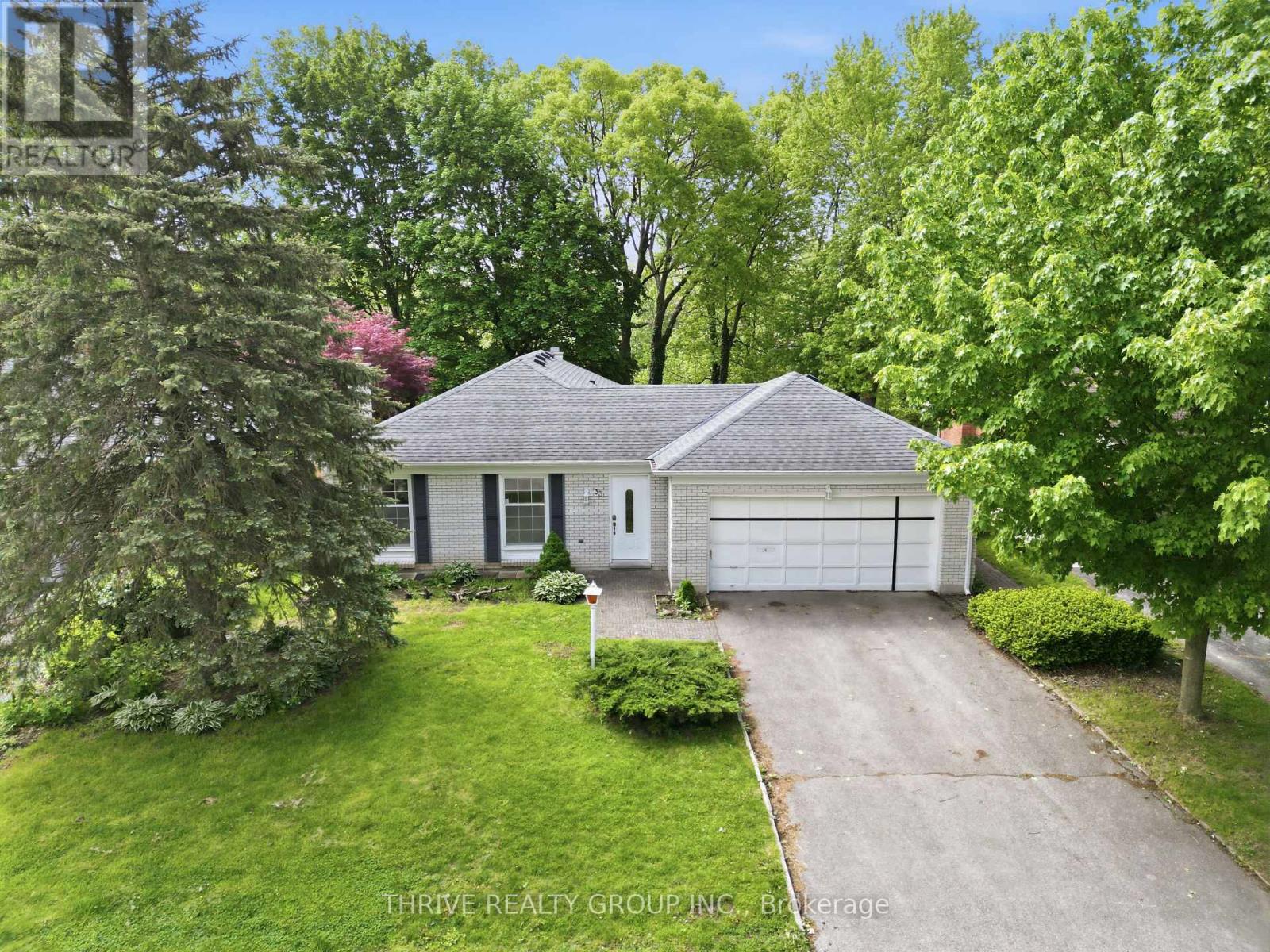33 Benson Crescent, London North, Ontario  N5X 2B1 - Photo 3 - X13206912
