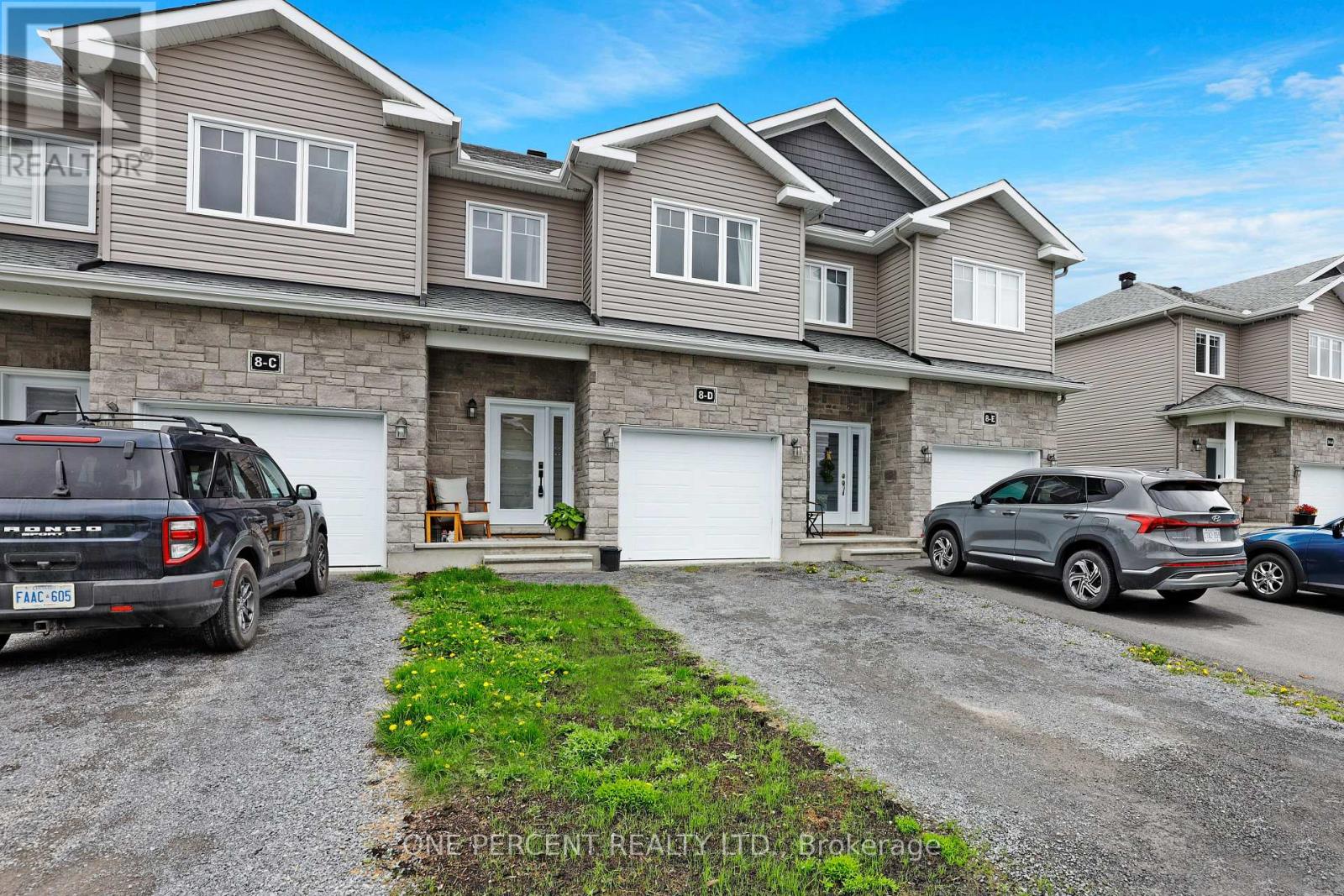8d George Street, North Stormont, Ontario  K0A 1R0 - Photo 2 - X13206882