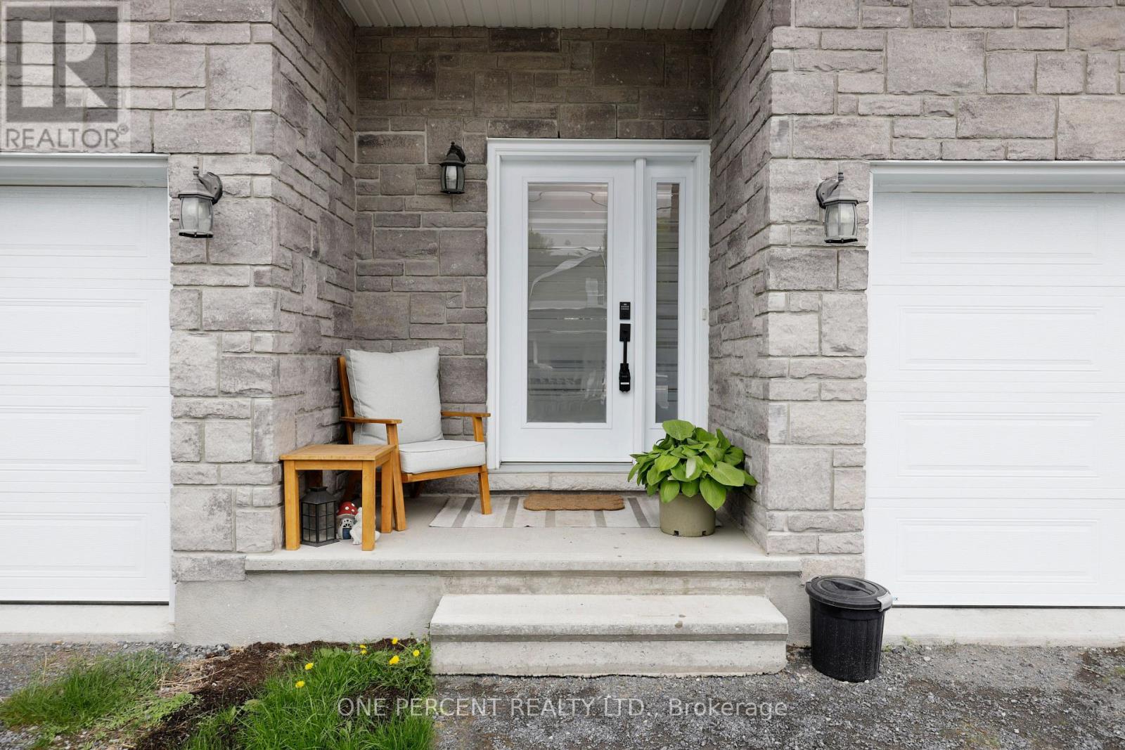 8d George Street, North Stormont, Ontario  K0A 1R0 - Photo 3 - X13206882