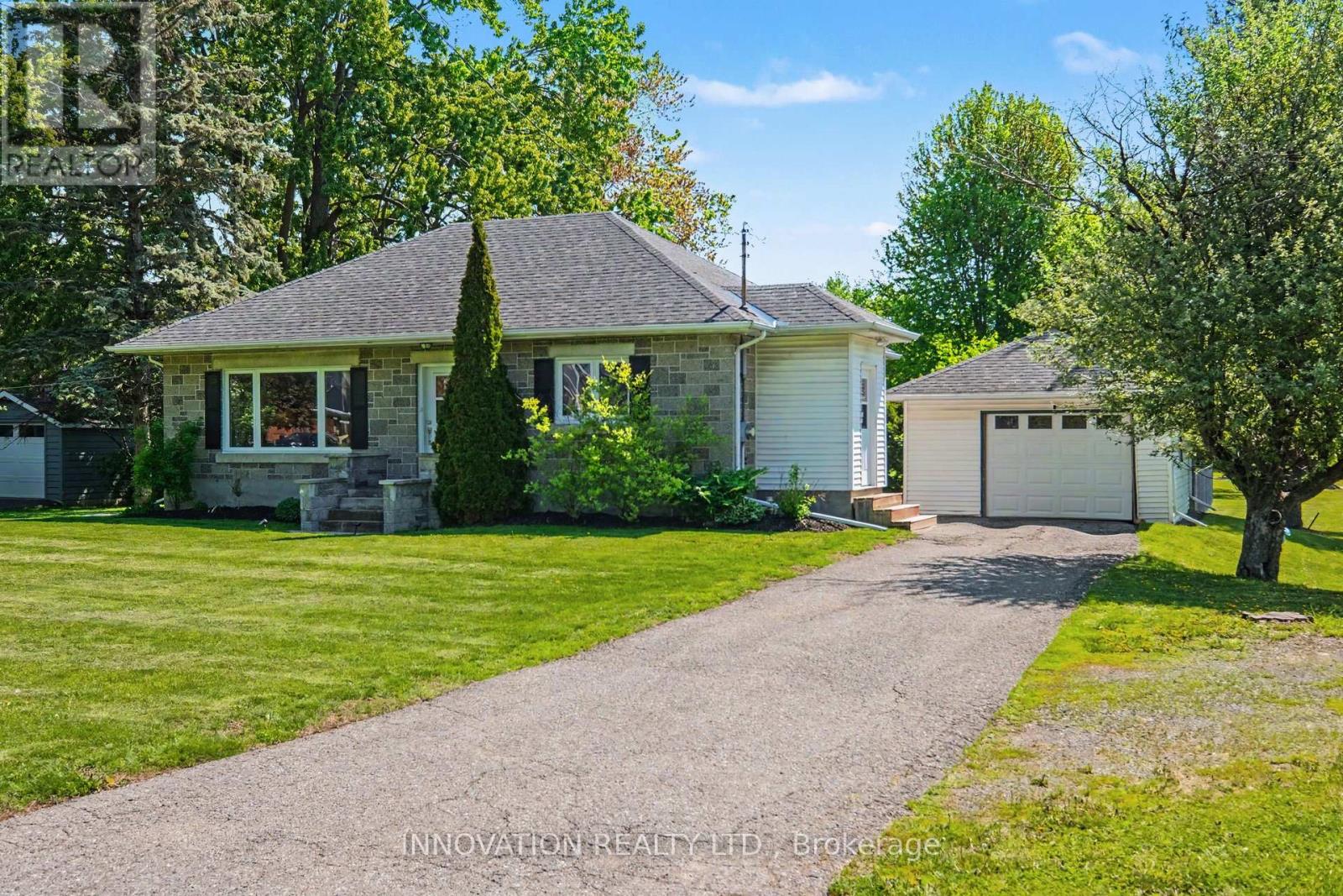 6563 Prince Of Wales Drive, Ottawa, Ontario  K0A 2T0 - Photo 2 - X13206894