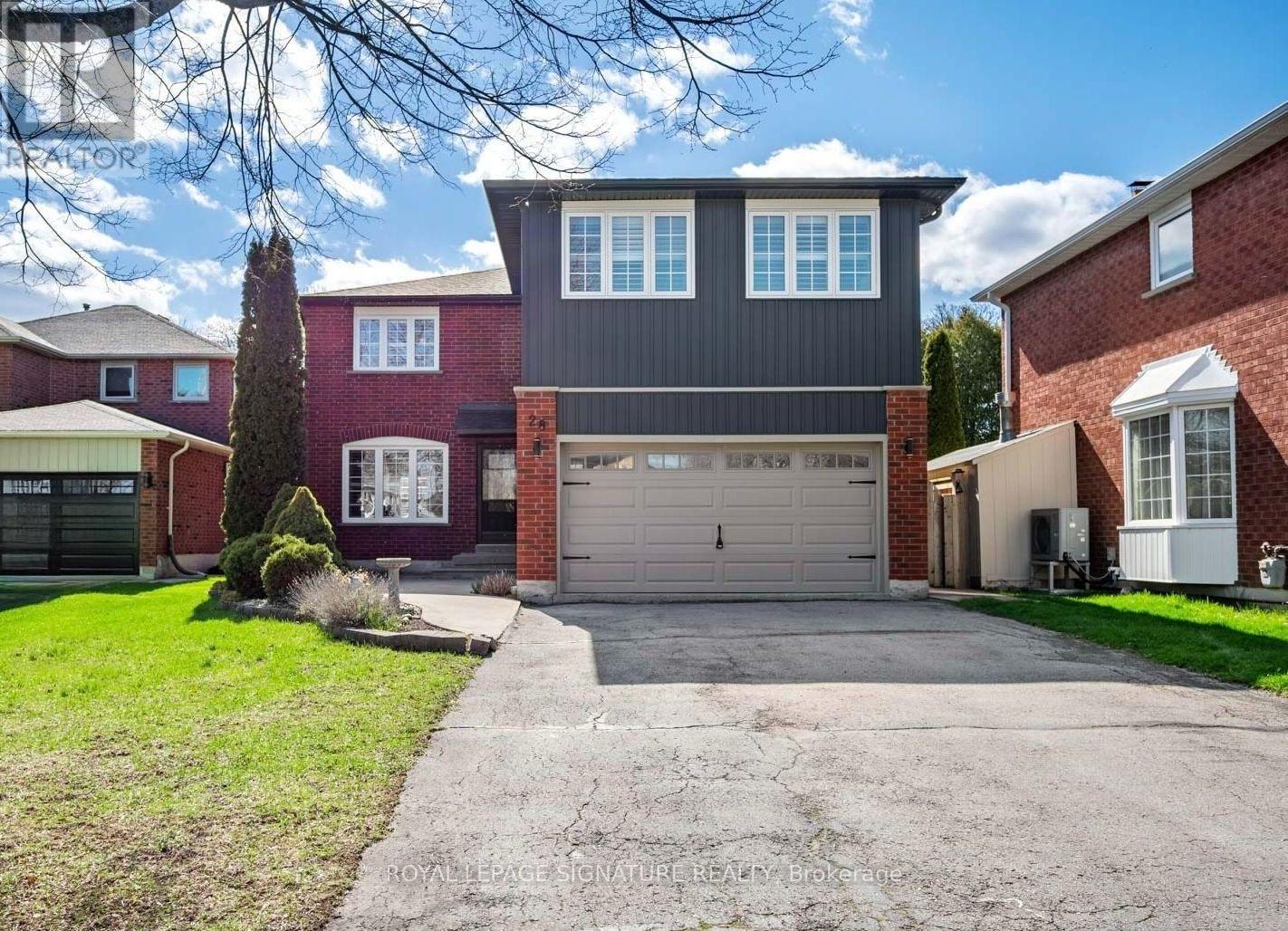 28 Bowes Garden Court, Toronto, Ontario  M1C 4L8 - Photo 3 - E13206880