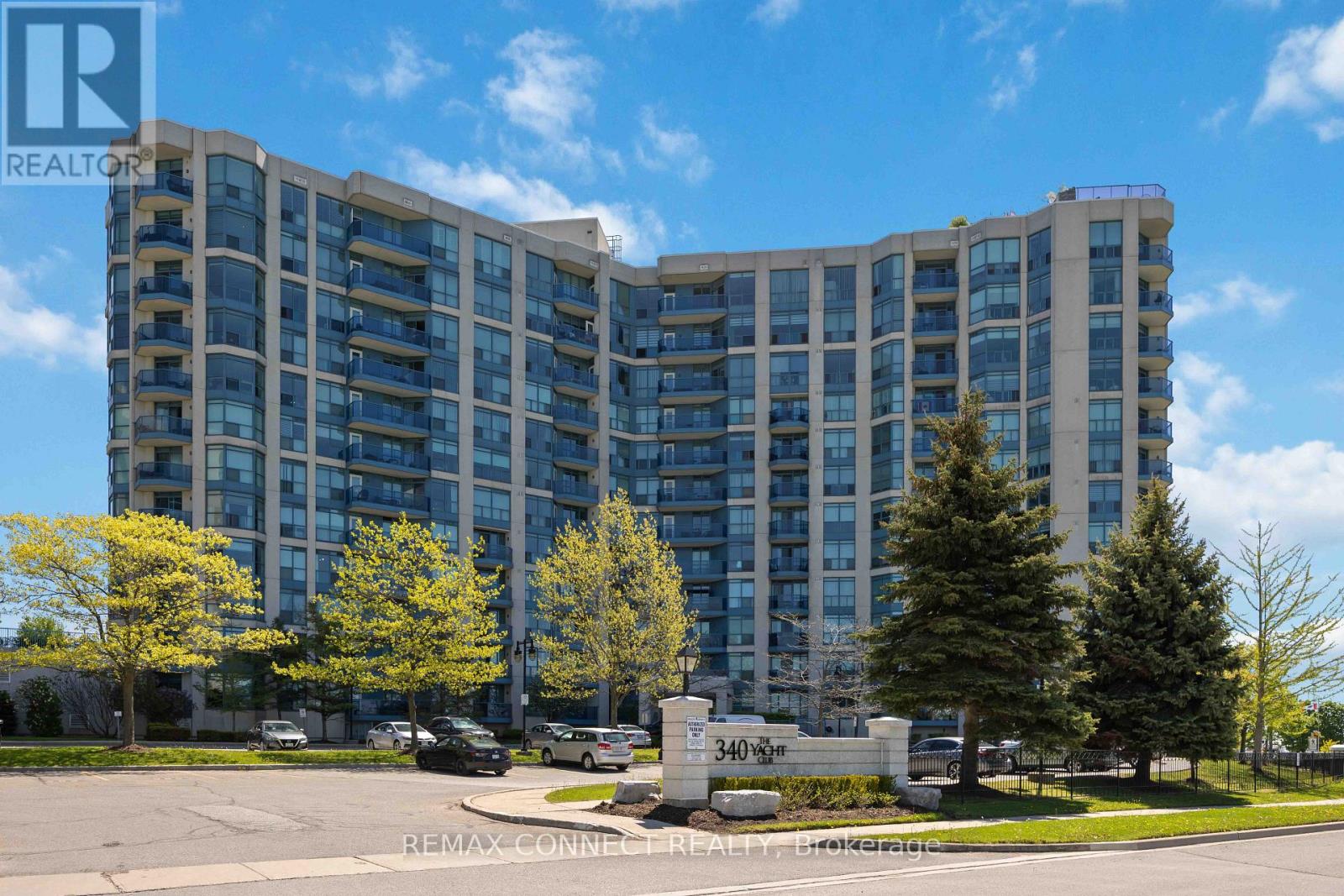 420 - 340 WATSON STREET W