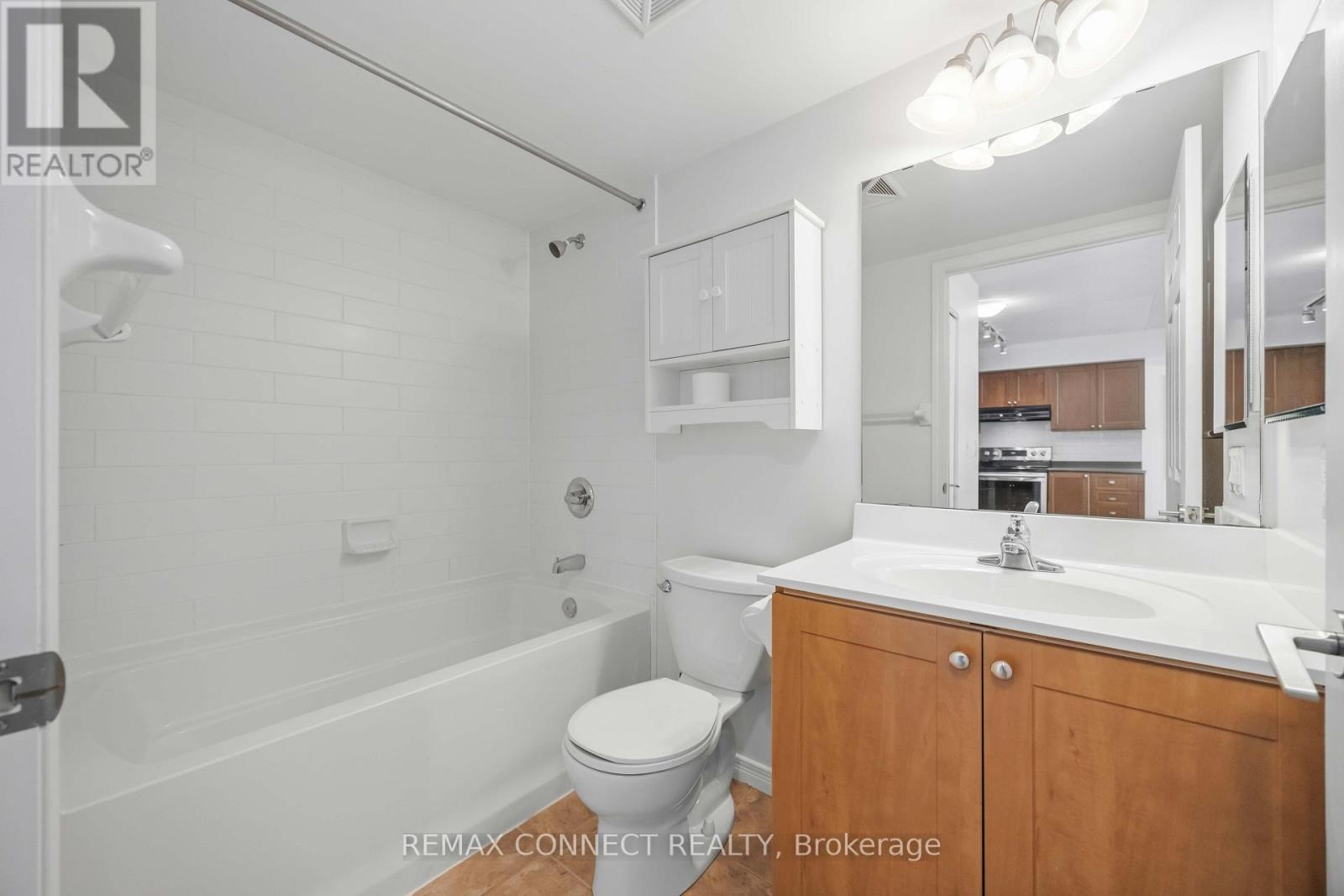 420 - 340 Watson Street W, Whitby, Ontario  L1N 9G1 - Photo 21 - E13206900