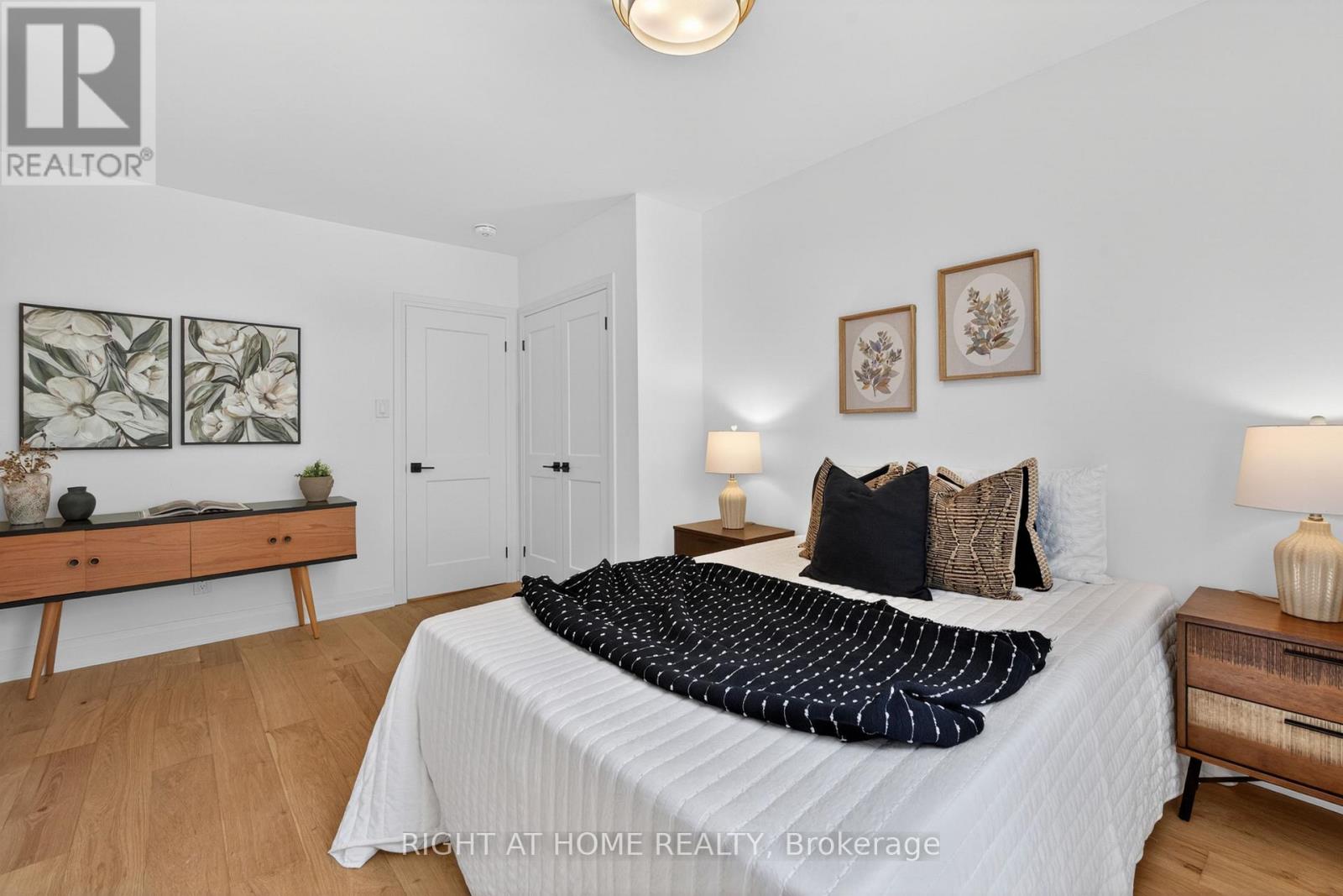 27 Bellhaven Road, Toronto, Ontario  M4L 3J4 - Photo 19 - E13206924