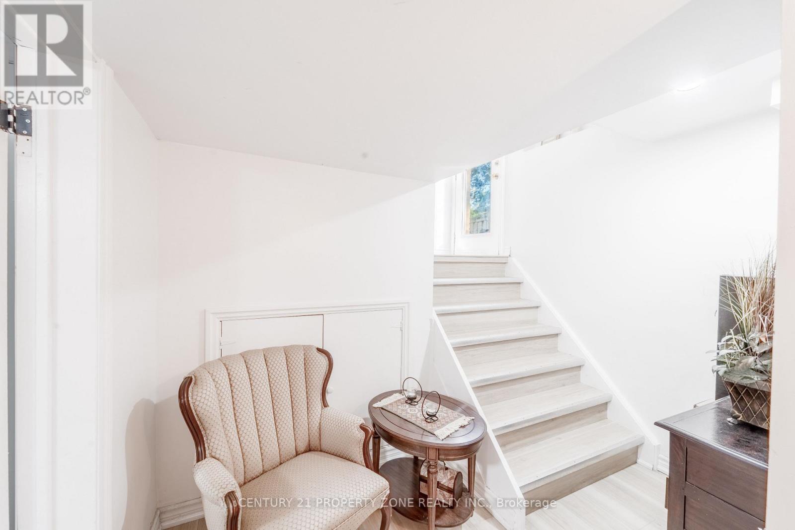 294 Cheltenham Road, Burlington, Ontario  L7L 4H7 - Photo 32 - W13206868