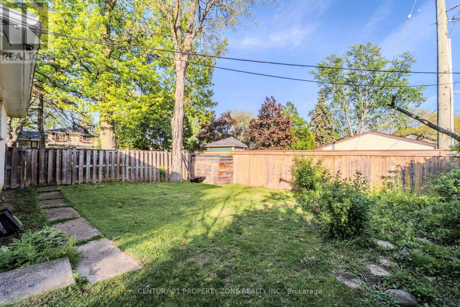 294 Cheltenham Road, Burlington, Ontario  L7L 4H7 - Photo 36 - W13206868
