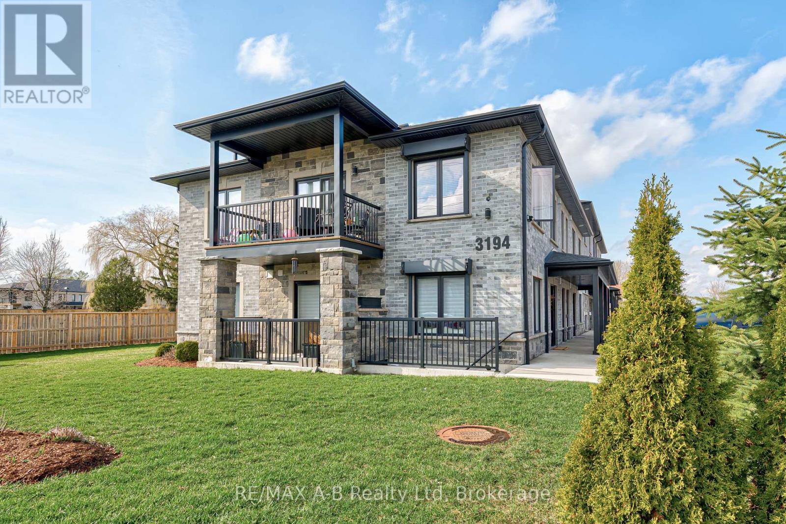 7 - 3194 Vivian Line 37, Stratford, Ontario  N5A 0J8 - Photo 1 - X12795338