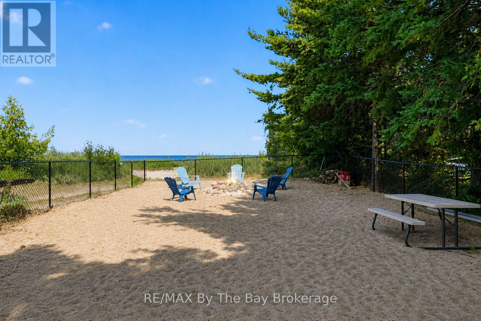 342 Coastline Drive, Wasaga Beach, Ontario  L9Z 2M4 - Photo 10 - S13082288