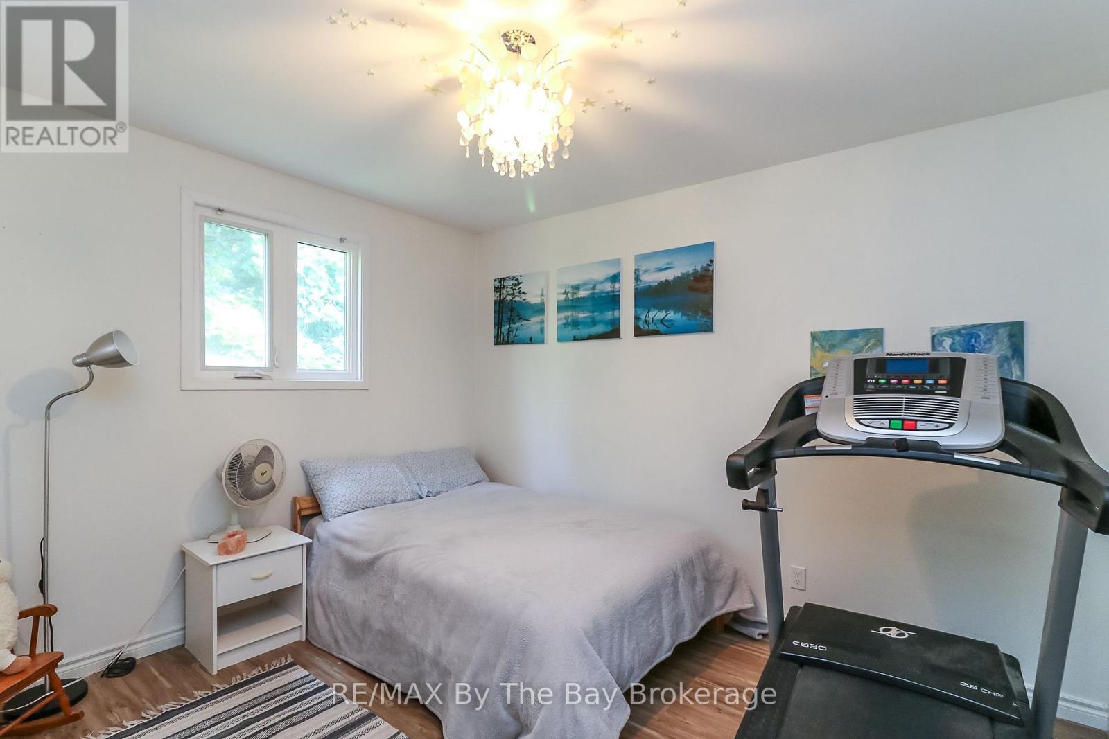 342 Coastline Drive, Wasaga Beach, Ontario  L9Z 2M4 - Photo 21 - S13082288
