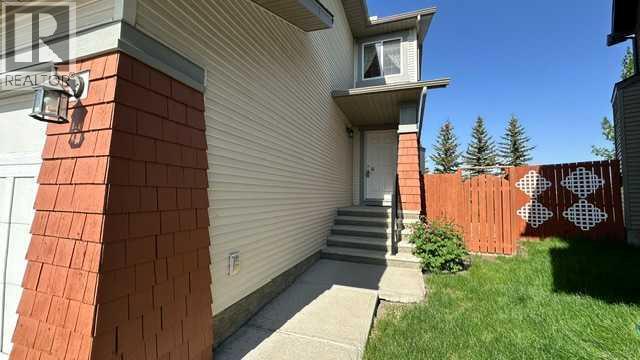 273 Silverado Plains Close Sw, Calgary, Alberta  T2X 0G6 - Photo 3 - A2296878