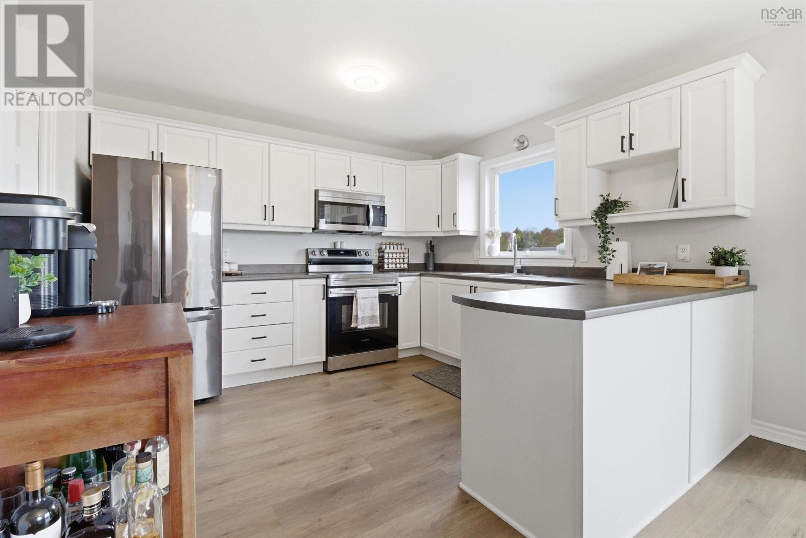 88 Westfield Crescent, Dartmouth, Nova Scotia  B2V 2W1 - Photo 10 - 202612411