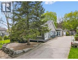 15 POPLAR Trail, Puslinch, Ontario