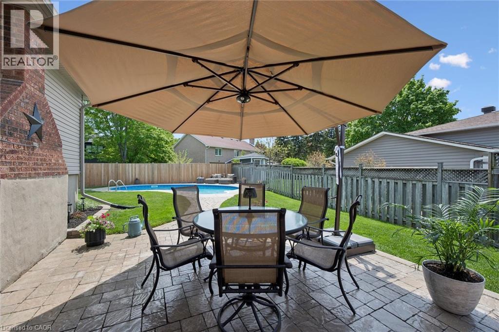 225 Foxhunt Road, Waterloo, Ontario N2K 2R8 - Photo 29 - 40833167