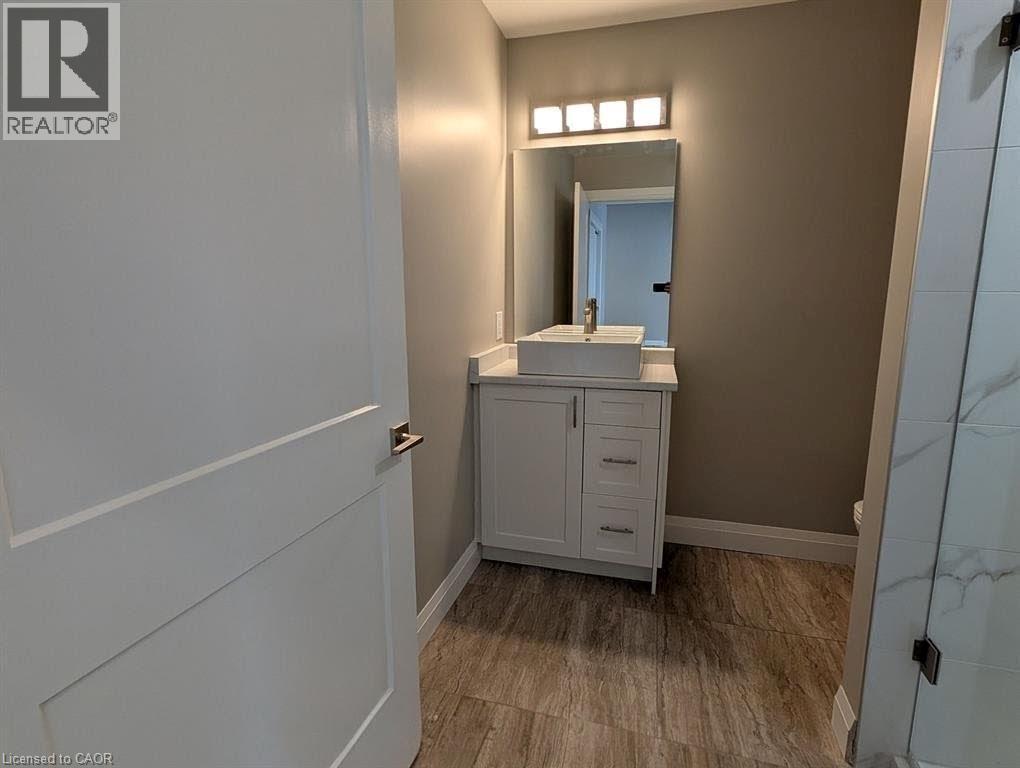 1093 Gallagher Road Unit# A, Burlington, Ontario  L7T 2M7 - Photo 13 - 40833685
