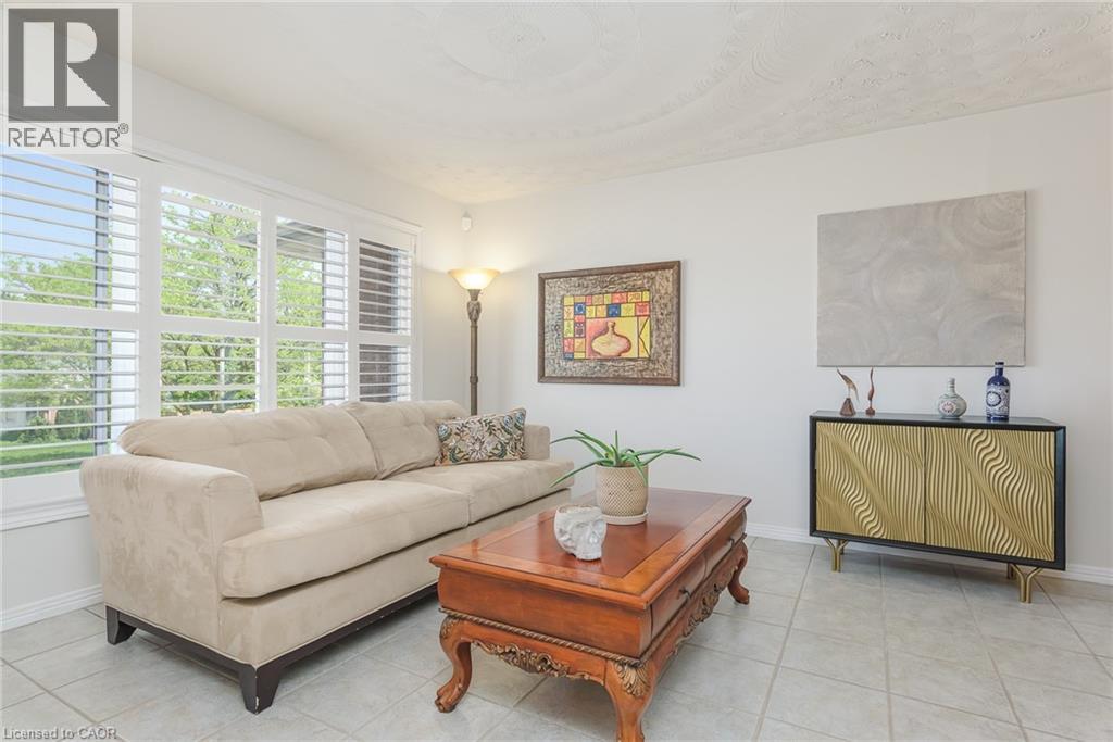 82 Old Huron Court, Kitchener, Ontario  N2L 1L7 - Photo 6 - 40832711