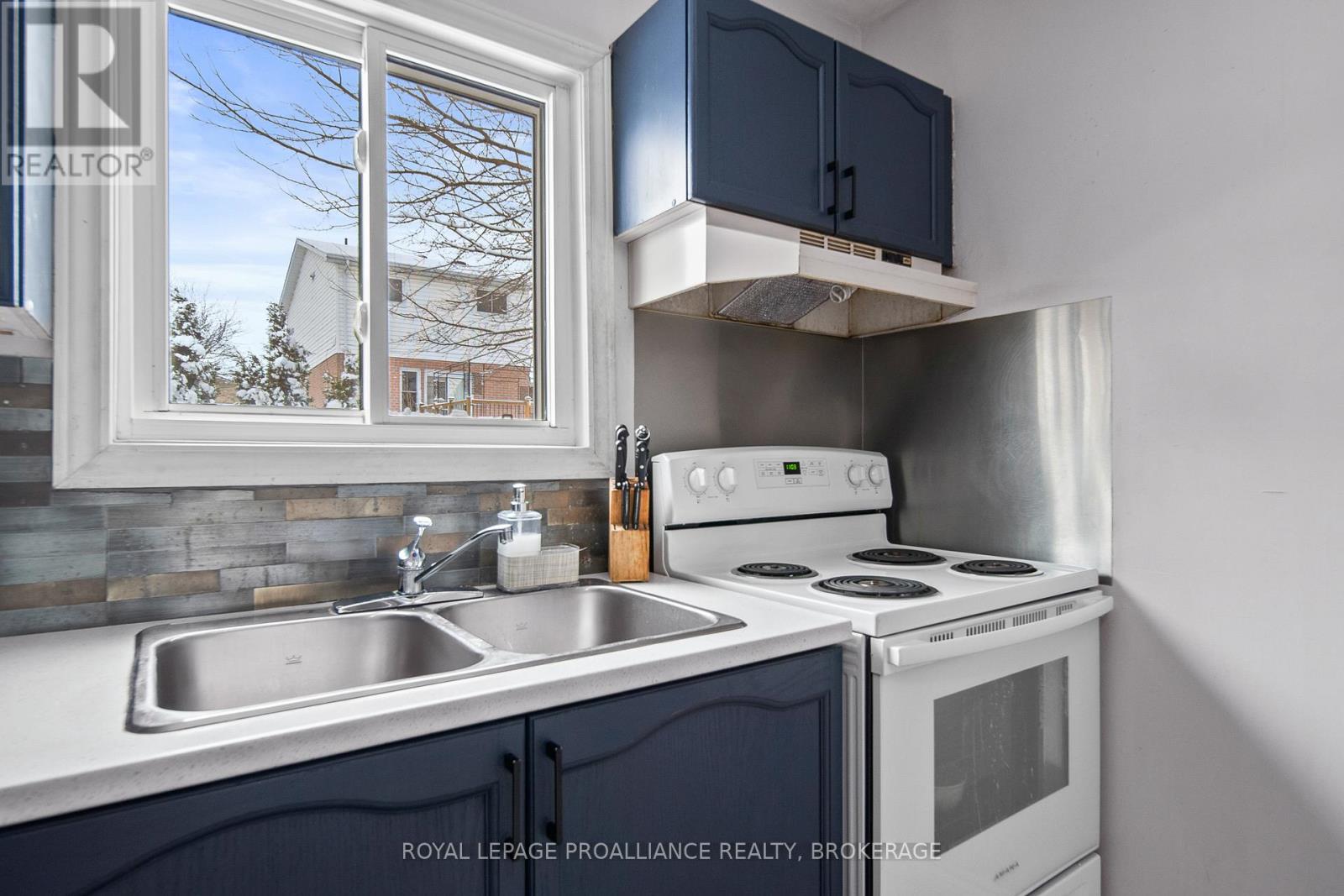 4 Balmoral Court, Kingston, Ontario  K7M 7S9 - Photo 18 - X13206934