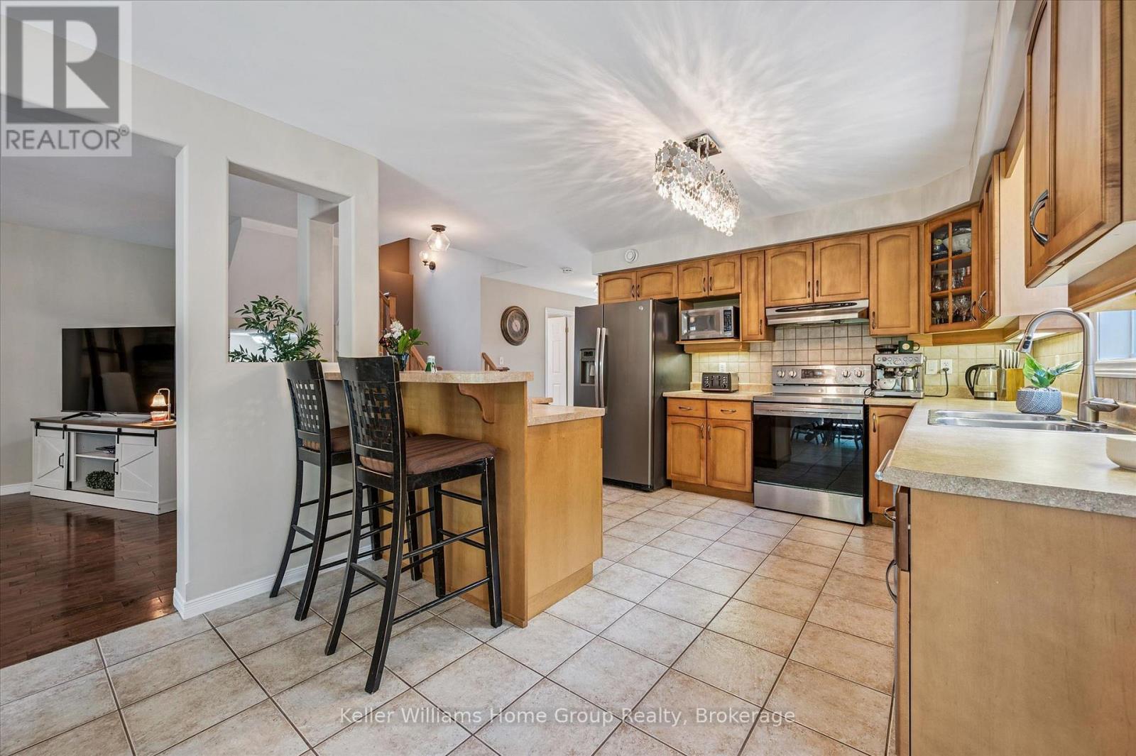 27 Davis Street, Guelph (Grange Road), Ontario  N1E 0A2 - Photo 11 - X13206958