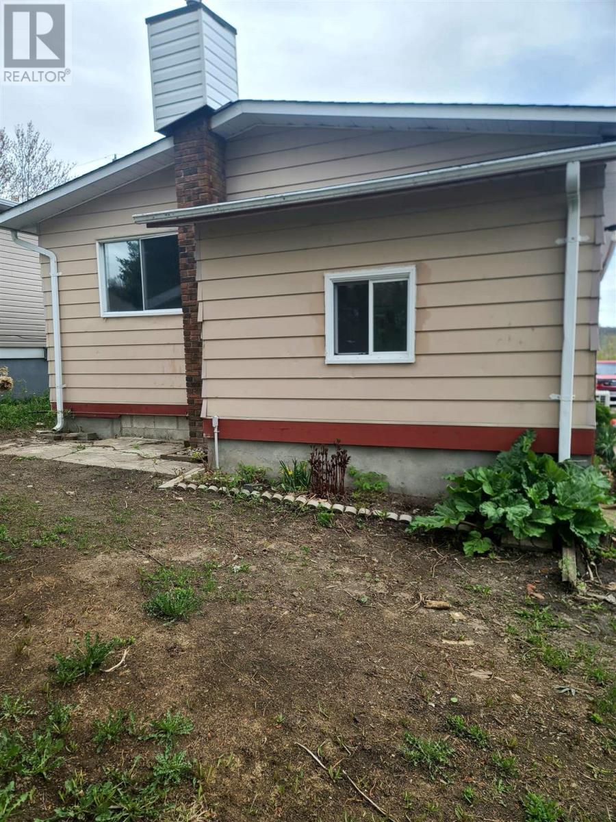 9 Lisbon Rd, Elliot Lake, Ontario  P5A 3N9 - Photo 18 - SM261206