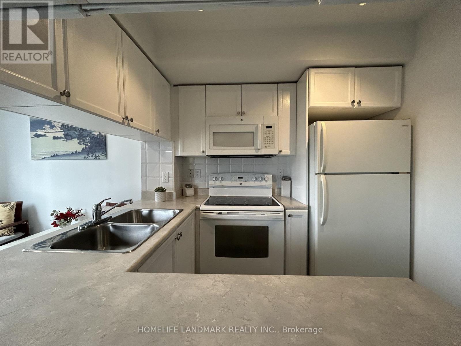 1204 - 909 Bay Street, Toronto, Ontario  M5S 3G2 - Photo 8 - C13207014