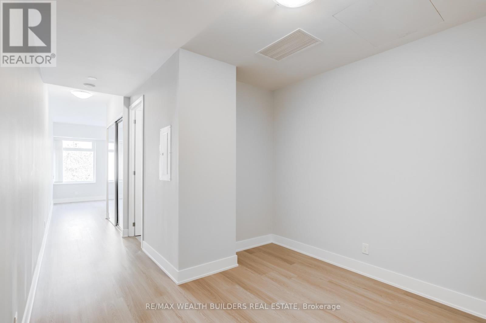 328 - 111 St Clair Avenue W, Toronto, Ontario  M4V 1N5 - Photo 25 - C13207032