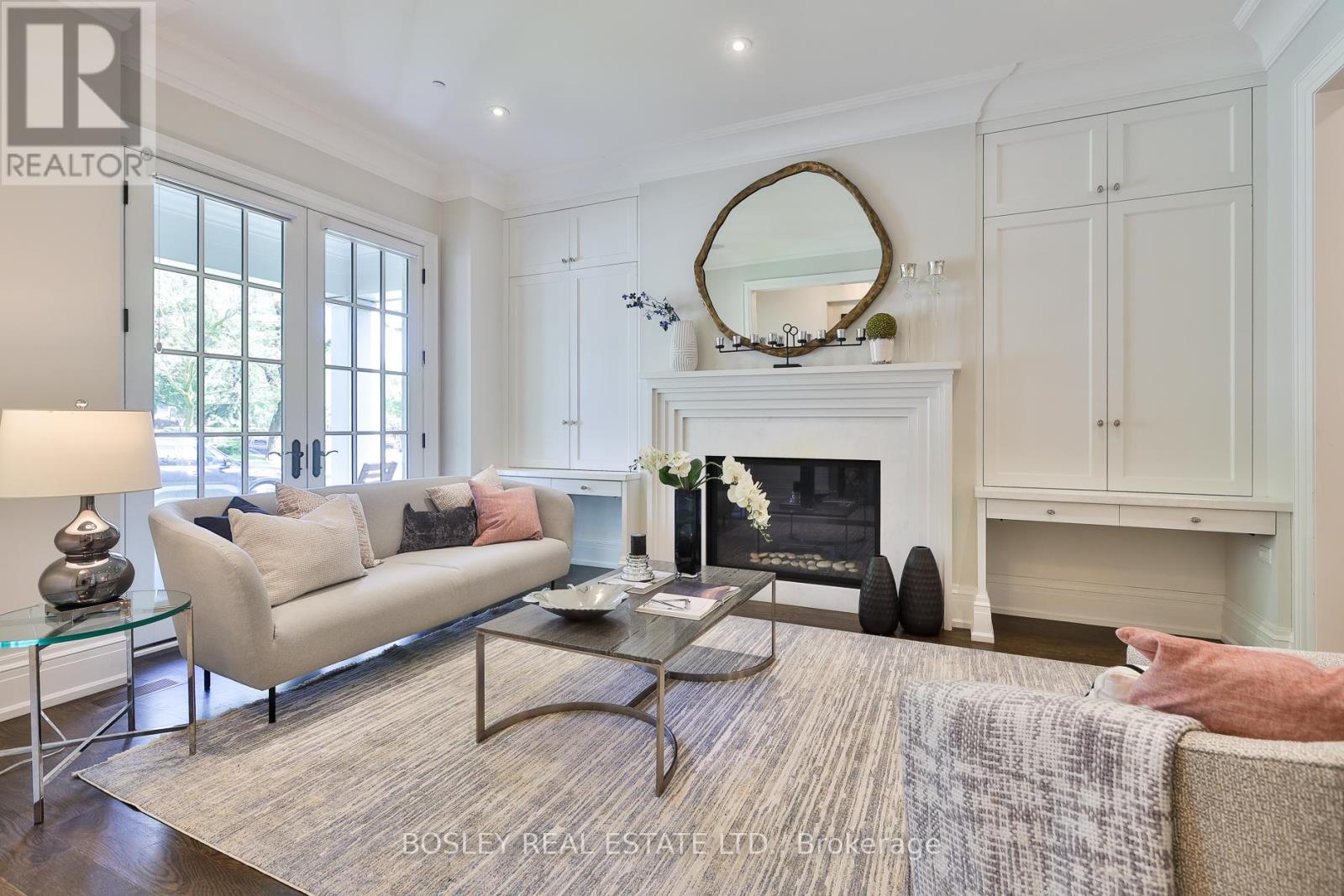 52 Killdeer Crescent, Toronto, Ontario  M4G 2W8 - Photo 3 - C13207034