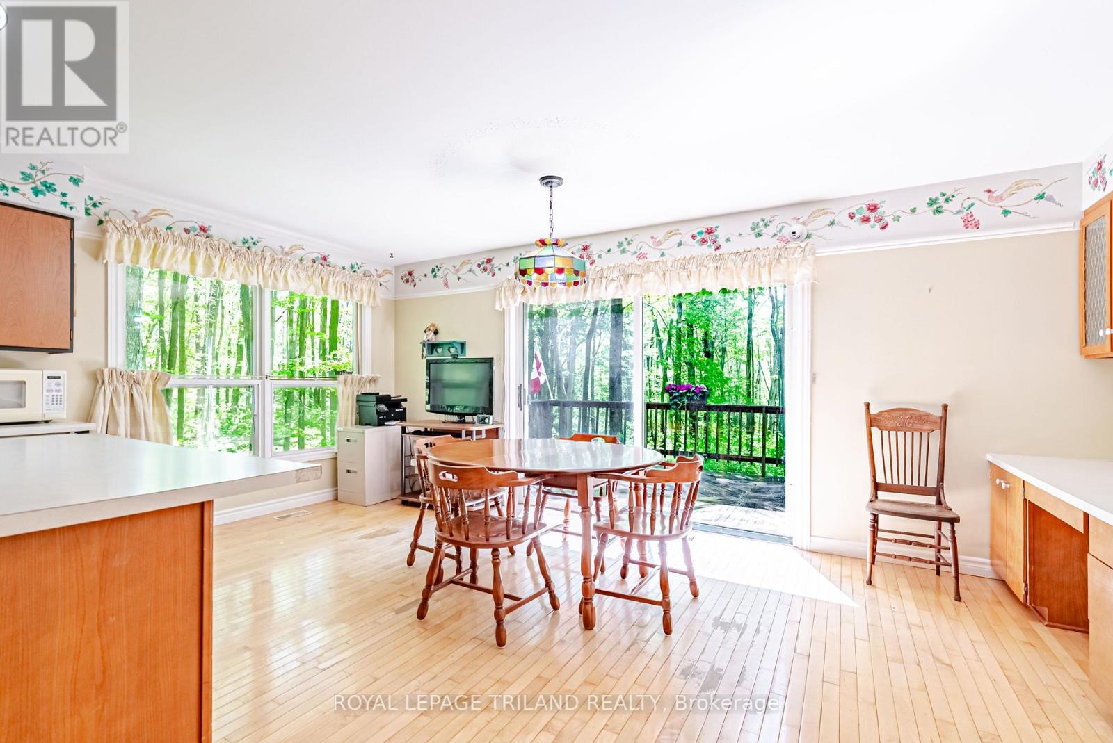 1591 Elgin Road, Thames Centre, Ontario  N0L 1G6 - Photo 12 - X13207062