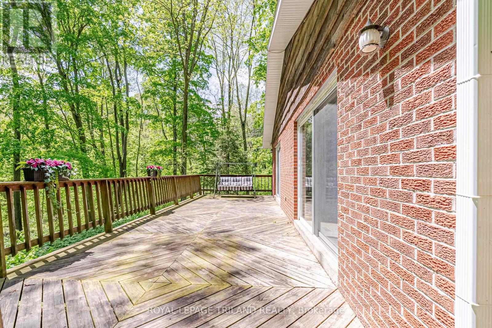1591 Elgin Road, Thames Centre, Ontario  N0L 1G6 - Photo 40 - X13207062