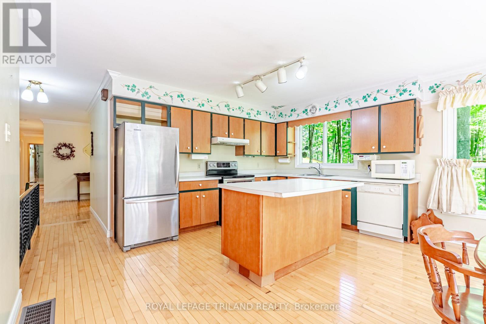 1591 Elgin Road, Thames Centre, Ontario  N0L 1G6 - Photo 9 - X13207062