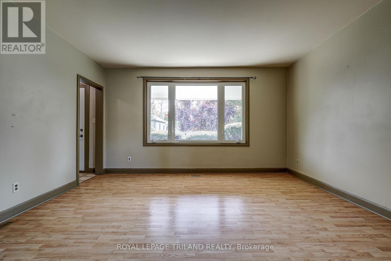 24 Isabel Street, St. Thomas, Ontario  N5R 3J7 - Photo 8 - X13207072