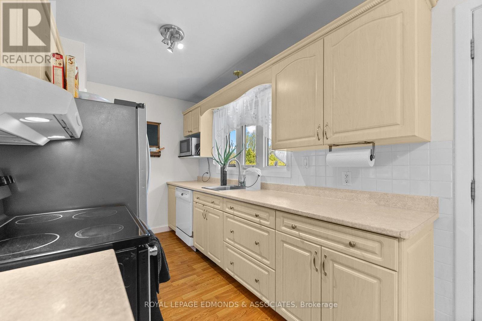 375 Broadview Drive, Pembroke, Ontario  K8A 2A9 - Photo 13 - X13207110