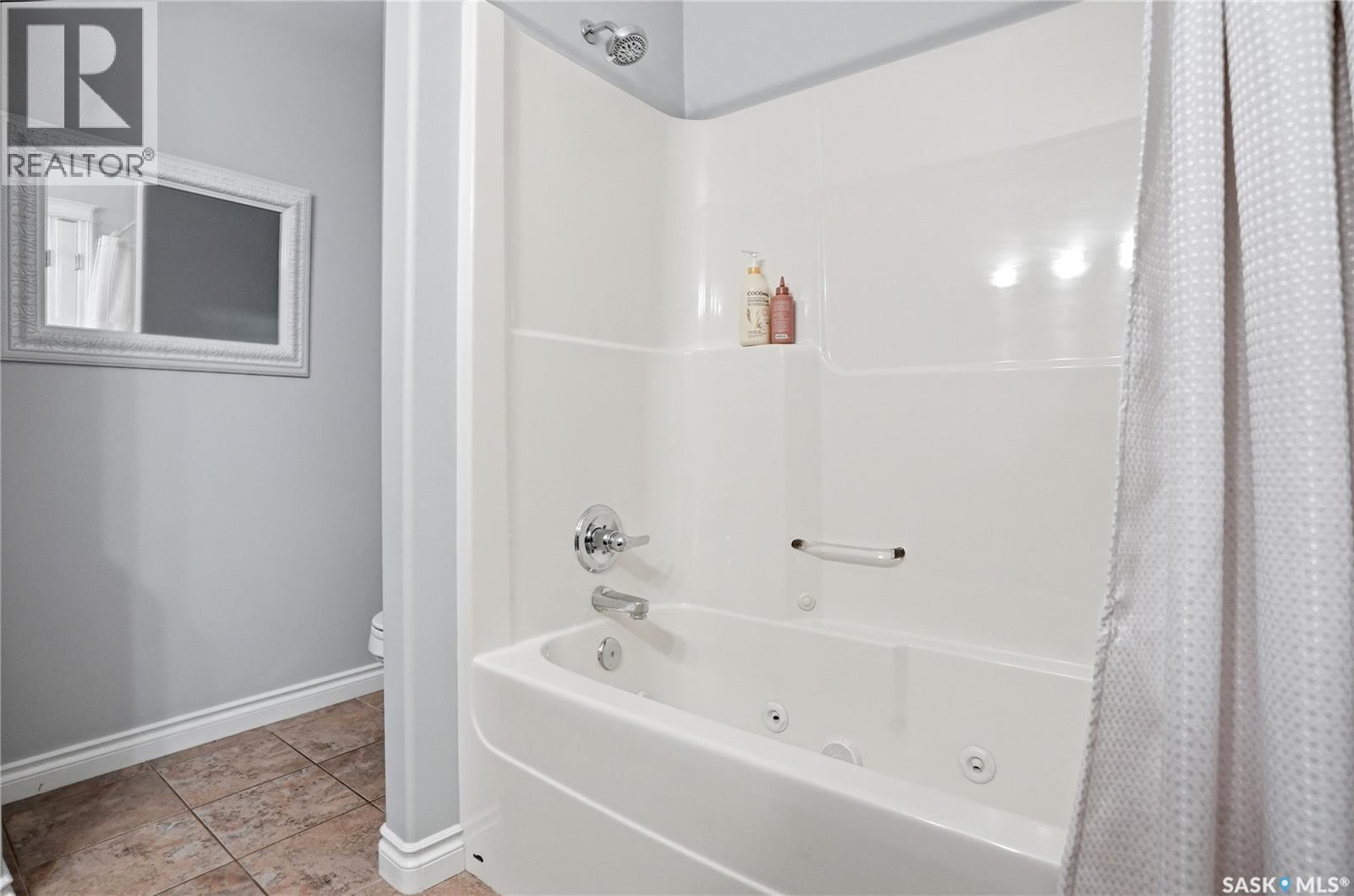 263 Beechmont Crescent, Saskatoon, Saskatchewan  S7V 1C8 - Photo 27 - SK037421