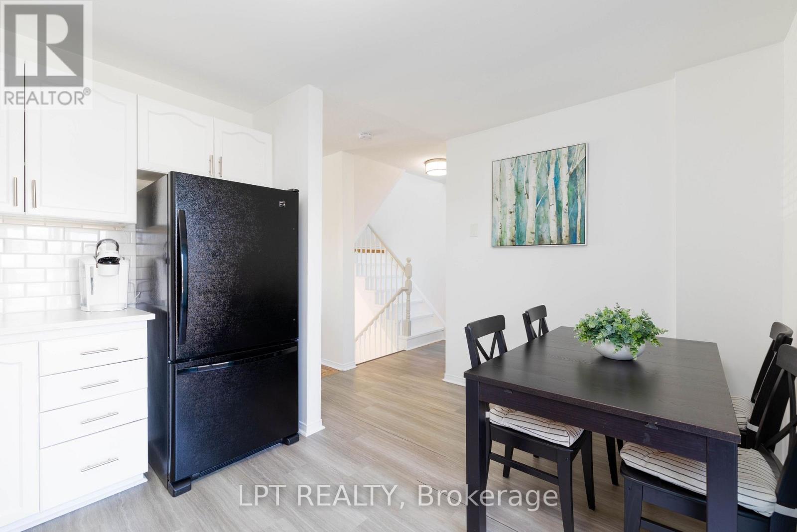 25 Hattie Court, Georgina, Ontario  L4P 3Z7 - Photo 15 - N13206966